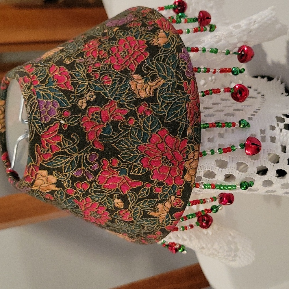 Holiday Beaded Lampshade